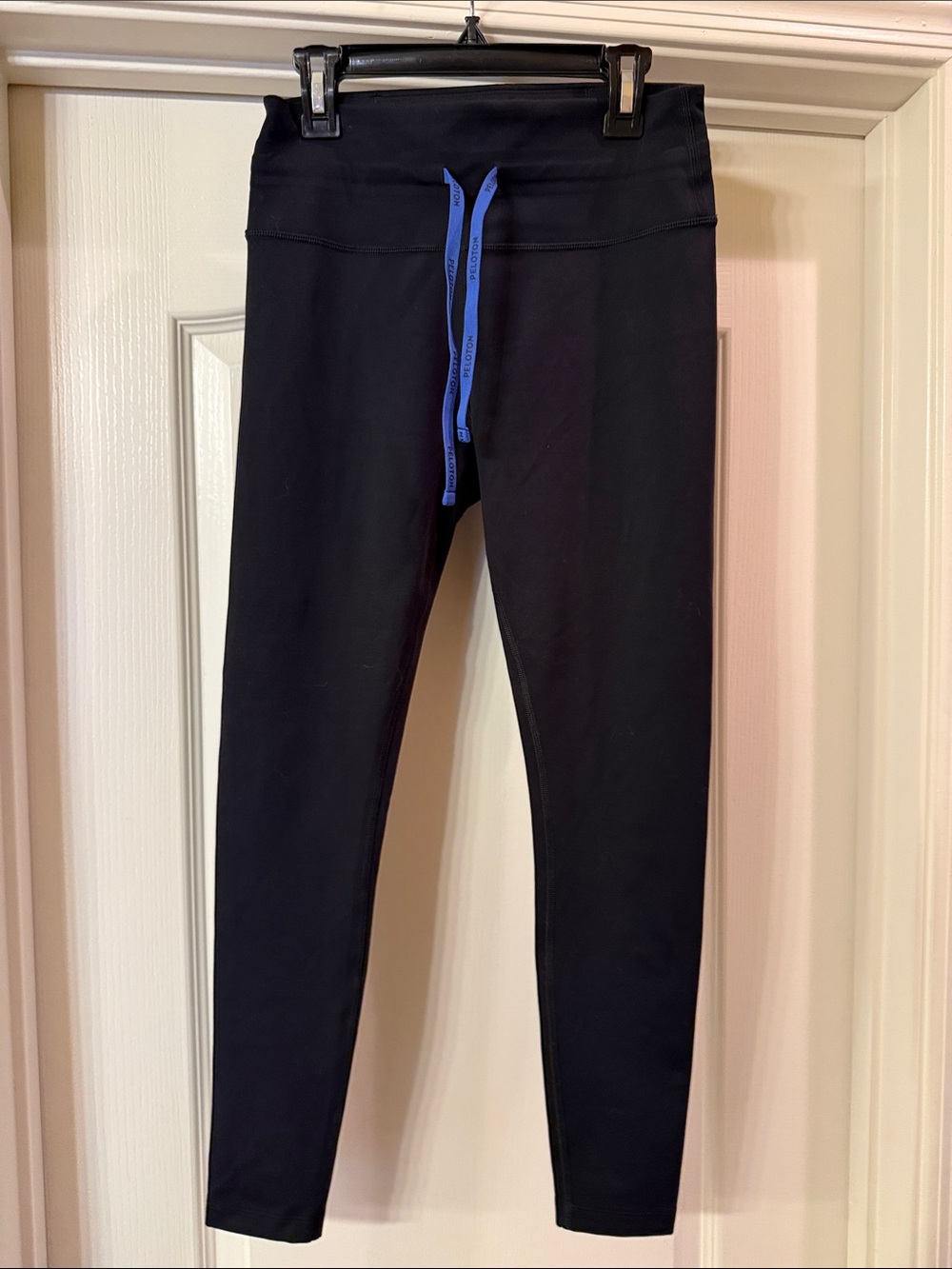 Peloton Women’s Black Leggings (Small)